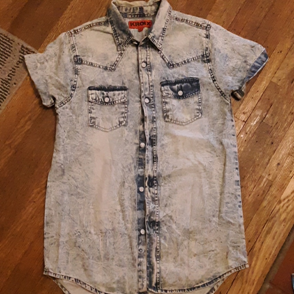 Button Shirt